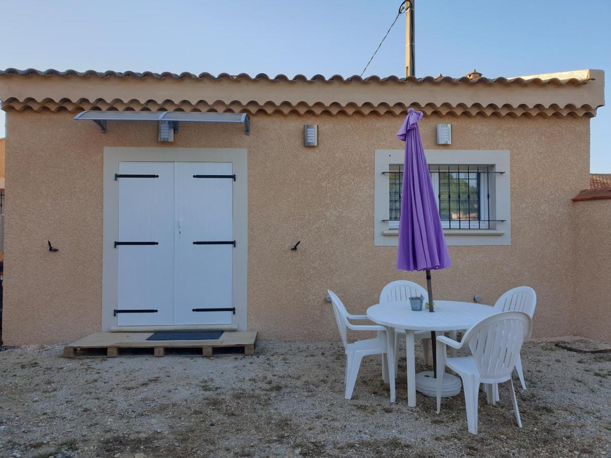 Petite Maison Meublee Entre Avignon Et Carpentras Morieres-les-Avignon Exteriér fotografie